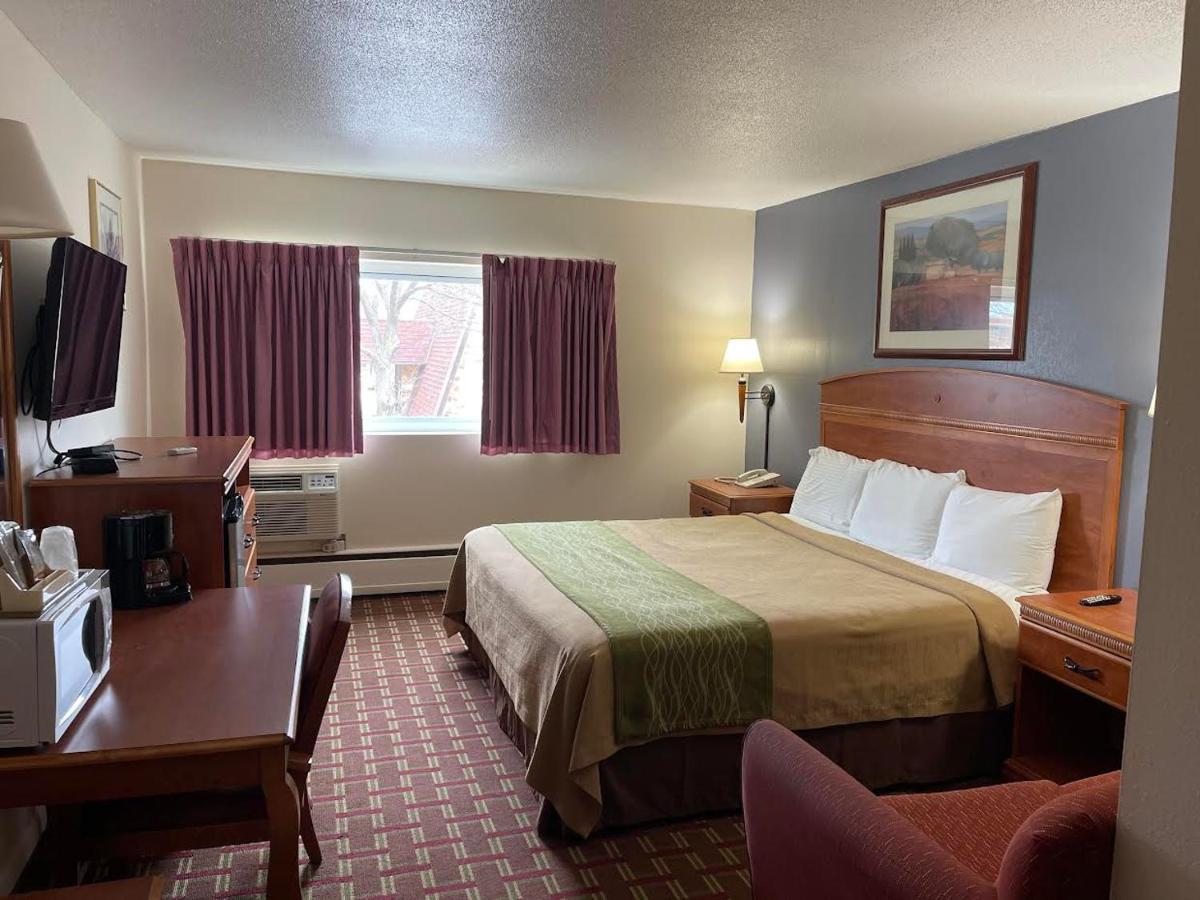 Village Bay Hotel 3*